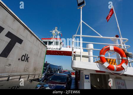 Elbe ferry between Glueckstadt and Wischhafen Stock Photo