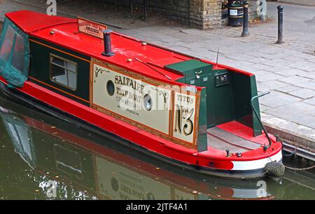 Titus No3 Saltaire Trip Boat, Leeds Liverpool Canal, at Saltaire, Shipley,  West Yorkshire, England, UK, BD98 8AA Stock Photo