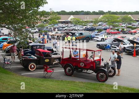 An overview of an outdoor auto show at Patriot Square, Dennis, Massachusetts, on Cape Cod, USA Stock Photo