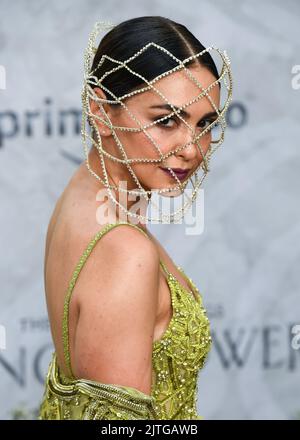 August 30th, 2022. London, UK. Nazanin Boniadi arriving at the Global Premiere of The Lord of the Rings: The Rings of Power, Odeon Cinema, Leicester Square, London. Credit: Doug Peters/EMPICS/Alamy Live News Stock Photo