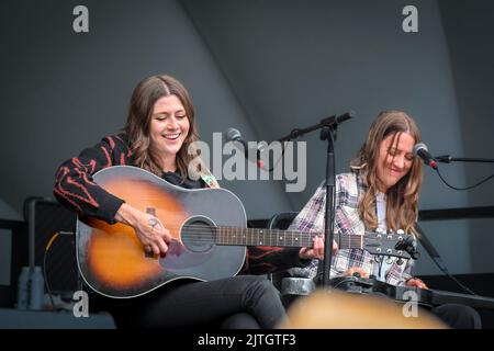 Larkin Poe, Edmonton Folk Music Festival, Edmonton Alberta, Canada Stock Photo