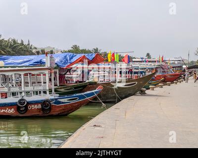 Tour boats on the Perfume River, Hue, Vietnam Stock Photo