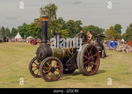 Salop/Shrewsbury steam fair, held at Onslow Park Shrewsbury. A wide variety of steam and vintage vehicles Stock Photo