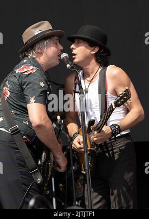 Pete Doherty and Carl Barat live on stage at Victorious Festival 2022 Stock Photo
