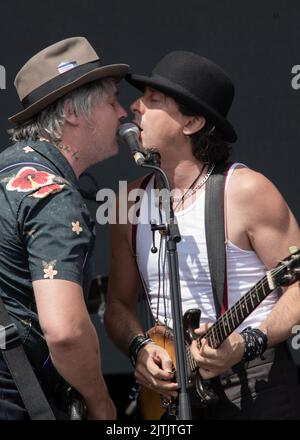 Pete Doherty and Carl Barat live on stage at Victorious Festival 2022 Stock Photo