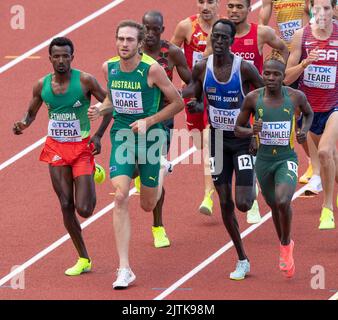 Mafori Ryan Mphahlele of South Africa competing in the men’s1500m heats at the World Athletics Championships, Hayward Field, Eugene, Oregon USA on the Stock Photo