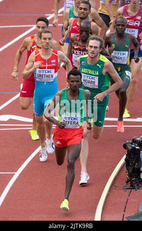 Samuel Tefera of Ethiopia competing in the men’s1500m heats at the World Athletics Championships, Hayward Field, Eugene, Oregon USA on the 16th July 2 Stock Photo