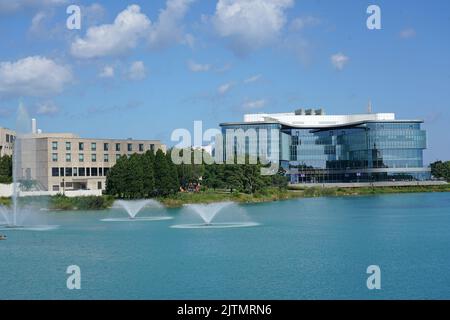 Evanston, IL, USA - August 2022:  General view of Northwestern University's attractive lakeside campus, with the new Kellog Business School building. Stock Photo