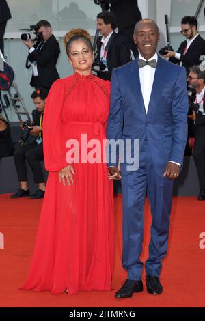 Venice, Italy, August 31, 2022. Don Cheadle and Bridgid Coulter attending the White Noise Premiere and Opening Red Carpet of the 79th Venice International Film Festival (Mostra) in Venice, Italy on August 31, 2022. Photo by Aurore Marechal/ABACAPRESS.COM Stock Photo