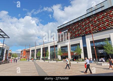 Panorama of Time Square and CineWorld cinema, part of new £142 million mixed use scheme, Bank street, Warrington, Cheshire, England, UK, WA1 2HN Stock Photo