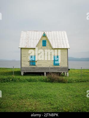 An old house with view of the sea in Gaspé, Gaspé, Quebec, Canada Stock Photo