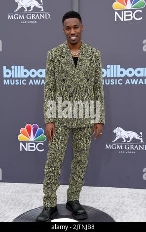 Giveon arriving to the 2022 Billboard Music Awards at the MGM Grand Garden Arena on May 15, 2022 in Las Vegas, NV. © OConnor-Arroyo/AFF-USA.com Stock Photo