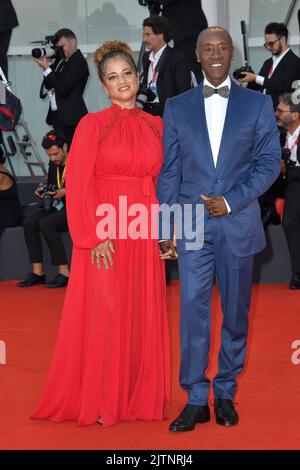 Venice, Italy. 01st Sep, 2022. Don Cheadle and Bridgid Coulter attends the 'White Noise' and opening ceremony red carpet at the 79th Venice International Film Festival on August 31, 2022 in Venice, Italy. Photo: Paolo Cotello/imageSPACE/Sipa USA Credit: Sipa USA/Alamy Live News Stock Photo