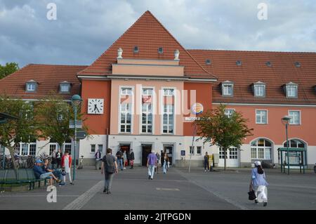 Frankfurt an der Oder, Germany - August 31, 2022- Main railway station. (Photo by Markku Rainer Peltonen) Stock Photo