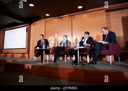 Andy Burnham, Richard Vize, Dan Wellings and Chris Ham speaking at The King's Fund Breakfast Debates 17/04/10 Stock Photo