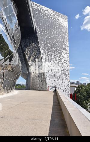 Philharmonie de Paris, a symphony hall & two smaller halls, first floor terrace with views over the Parc de la Villette, Stock Photo