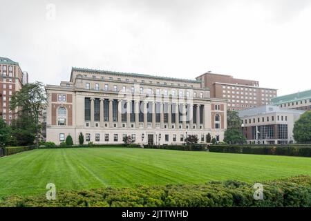 Columbia University Libraries at Morningside Heights campus in Manhattan, New York City, USA. Stock Photo