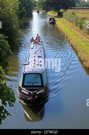 Canal barges on the Bridgewater, at Pickering's Bridge, Thelwall, Warrington, Cheshire, England, UK, WA4 2JQ