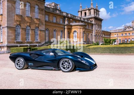 De Tomaso P72 at Salon Prive Concours at Blenheim Palace Oxfordshire UK Stock Photo