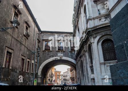 Arch of St. Benedict leading to Via Crociferi. Metropolitan City of ...
