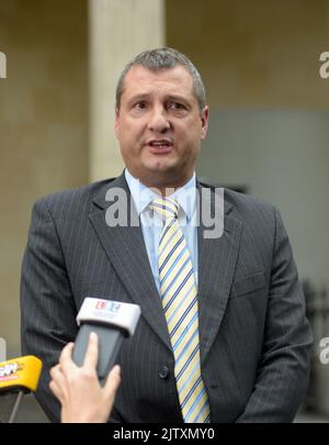 File photo dated 19/9/2016 of Sean Memory, speaks outside Bristol Crown Court, after Christopher Halliwell was found guilty of the murder Becky Godden-Edwards. Wiltshire Police have apologised to the family of Godden, who was murdered in Swindon in 2003 by cab driver Christopher Halliwell, after the Independent Office for Police Conduct found officers missed 'significant opportunities' to bring her killer to justice sooner, Deputy Chief Constable Paul Mills said. Issue date: Friday September 2, 2022. Stock Photo