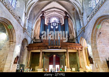 Vannes Brittany France. Saint Pierre Cathedral in Henry IV square Stock Photo