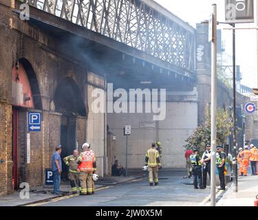 A fire broke out at Union Street, Southwark. People are evacuated around the fire.  Image shot on 17th Aug 2022.  © Belinda Jiao   jiao.bilin@gmail.co Stock Photo