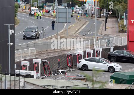 A range rover crashed into a tesla in a tesla test centre near Park ...