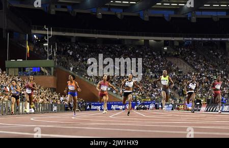 Brussels, Belgium. 02nd Sep, 2022. Jamaican Shelly-Ann Fraser-Pryce, US Aleia Hobbs, Jamaican Shericka Jackson, US Tamara Clark and Nigerian Aminatou Seyni pictured in action during the women's 100m, at the 2022 edition of the Memorial Van Damme Diamond League meeting athletics event, in Brussel, Friday 02 September 2022. BELGA PHOTO ERIC LALMAND Credit: Belga News Agency/Alamy Live News Stock Photo