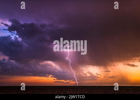 Storrmy farm landscape near Grinnell, Kansas Stock Photo