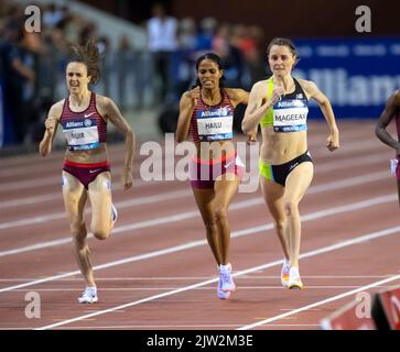 Brussels, Belgium. 02nd Sep, 2022. Ciara Mageean of Ireland wins Women's 1500m during the Allianz Memorial Van Damme 2022, part of the 2022 Diamond League series at King Baudouin Stadium on September 02, 2022 in Brussels, Belgium. Photo by Gary Mitchell/ Credit: Gary Mitchell, GMP Media/Alamy Live News Stock Photo