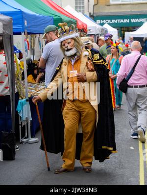 Bridport, Dorset, UK.  3rd September 2022.  Lion King at the Bridport Hat festival in Dorset  Picture Credit: Graham Hunt/Alamy Live News Stock Photo