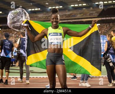 Shericka Jackson of Jamaica celebrates her win after competing in the women's 100m during the Allianz Memorial Van Damme 2022, part of the 2022 Diamon Stock Photo