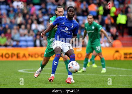 Junior Luamba of Oldham Athletic tussles with Oliver Banks of Chesterfield Football Club during the Vanarama National League match between Oldham Athletic and Chesterfield at Boundary Park, Oldham on Saturday 3rd September 2022. (Credit: Eddie Garvey | MI News) Credit: MI News & Sport /Alamy Live News Stock Photo