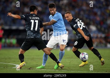 Rome, Italy. 03rd Sep, 2022. ROME, Italy - 03.09.2022: Hirving Lozano (Napoli), Luis Alberto (Lazio) in action during the Italian TIM Serie A football match between SS Lazio VS Calcio Napoli at Olympic stadium in Rome. Credit: Independent Photo Agency/Alamy Live News Stock Photo