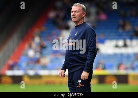 John Sheriden (Manager) of Oldham Athletic during the Vanarama National League match between Oldham Athletic and Chesterfield at Boundary Park, Oldham on Saturday 3rd September 2022. (Credit: Eddie Garvey | MI News) Credit: MI News & Sport /Alamy Live News Stock Photo