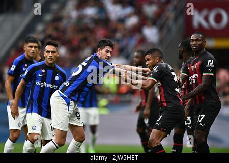 Dear Milano Run It Back Lautaro Martínez Rafael Leão Inter Milan AC Milan  UEFA Champions League Semi-Final Wall Decor Poster Canvas - Mugteeco