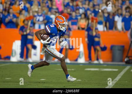 September 3, 2022: Florida Gators wide receiver Xzavier Henderson (3) returns a kickoff during the NCAA football game between the Utah Utes and the Florida Gators at Ben Hill Griffin Stadium Gainesville, FL. The Florida Gators defeat number 7 Utah Utes 29 to 26. Jonathan Huff/CSM. Stock Photo