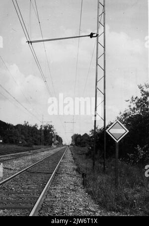 Image of the warning sign "Stream customers must be lowered" of the N.S. Stock Photo