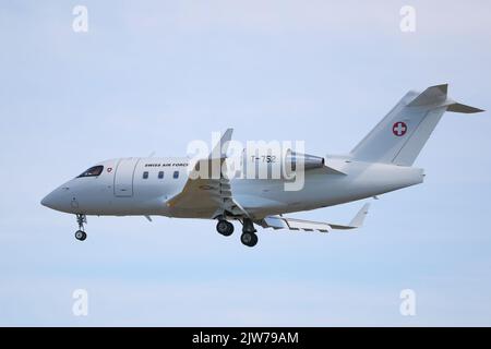 Bombardier Challenger Cl-604 Royal Danish Air Force Arriving At The 