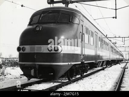 Image of the Electric Train Stel No. 501 (Plan TT, 'Train set Future', Mat. 1964) of the N.S. Stock Photo