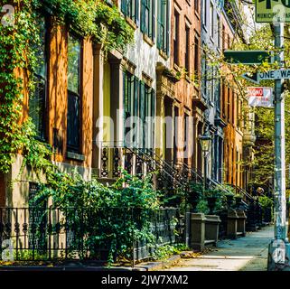 Brownstone apartment houses, buildings, residences on the Upper West ...