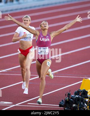 Anna Hall of the USA competing in the 800m Heptathlon at the World Athletics Championships, Hayward Field, Eugene, Oregon USA on the 18th July 2022. P Stock Photo