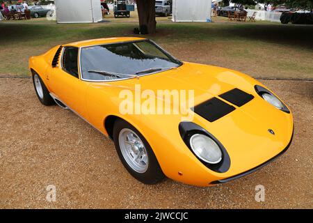 Lamborghini Muira SV (1971). Concours of Elegance 2022, Hampton Court Palace, London, UK, Europe Stock Photo