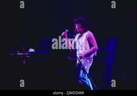 Deep Purple, englische Hard Rock, Heavy Metal Band, Sänger Ian Gillian, Konzert in Deutschland, 1987. Deep Purple, English Hard Rock, Heavy Metal band, singer Ian Gillian, concert in Germany, 1987. Stock Photo