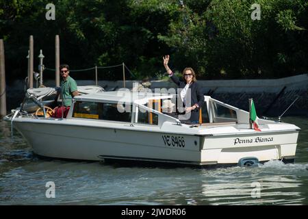 Venice, Italy. 05th Sep, 2022. Sigourney Weaver arriving at the Excelsior Hotel during the 79th Venice International Film Festival (Mostra) in Venice, Italy on September 05, 2022. Photo by Aurore Marechal/ABACAPRESS.COM Credit: Abaca Press/Alamy Live News Stock Photo