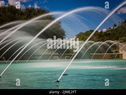 Circular fountain in Florida on windy day Stock Photo