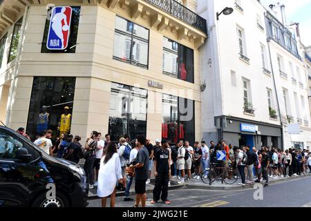 Jimmy Butler and Chris Brickley at NBA Store in Paris Stock Photo