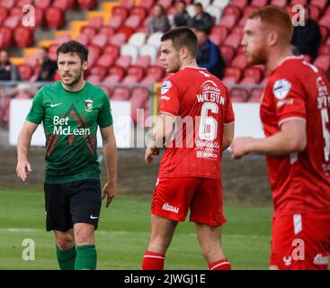 Portadown glentoran irish league hi-res stock photography and images - Alamy