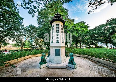 Lim Bo Seng Memorial, an octagonal pagoda-like war memorial at Esplanade Park, Singapore. Stock Photo